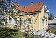 Gemütliches Einfamilienhaus mit drei Nebengebäuden in Waldrandnähe