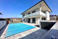 Großzügiges Haus mit Pool in Leonding