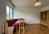 Gepflegte 2-Zimmer Wohnung in ruhiger, sonniger Lage!