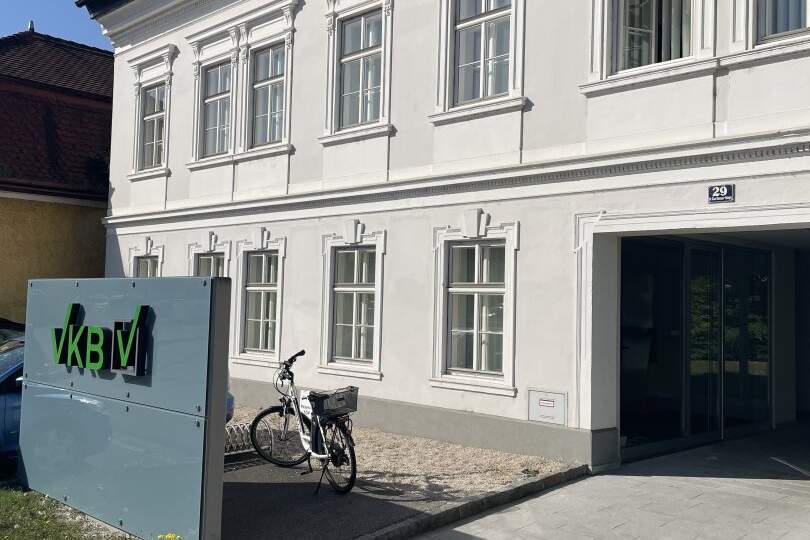 Attraktive Bürofläche in Enns mit erstklassiger Infrastruktur, Gewerbeobjekt-miete, 687,43,€, 4470 Linz-Land