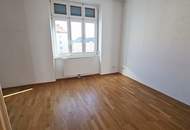 UNBEFRISTET, BIEDERGASSE, 65 m2 Altbau mit 6 m2 Balkon, 2 Zimmer, Komplettküche, Duschbad, Parketten, Währingerpark-Nähe