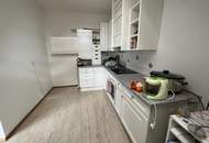 Gemütliche 3 Zimmer-Mietwohnung mit Balkon inkl. Blick ins Grüne - möbliert!