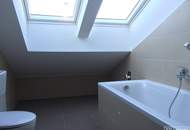ruhige & sonnige Dachgeschoss Wohnung mit Terrasse | ZELLMANN IMMOBILIEN