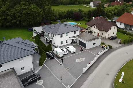 Exklusives Wohnensemble mit Einfamilienhaus und Bungalow – Wohnen auf höchstem Niveau in idyllischer Lage, Haus-kauf, 930.000,€, 4655 Gmunden