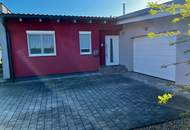 Einziehen &amp; genießen – stilvoller Bungalow mit Pool nahe Bad Radkersburg