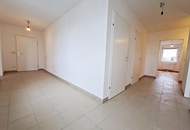 FAMILIENHIT, DACHGESCHOSS, 103 m2 Neubau mit Loggia und Balkon, Wohnküche, 3 Zimmer, Wannenbad, Parketten, Holbeingasse