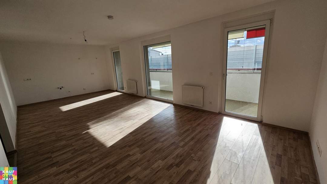 AKTION 2-MONATE MIETFREI! GRÖSSZÜGIGE 3 ZIMMERWOHNUNG MIT LOGGIA!