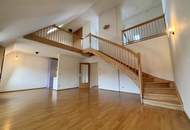 1170! Helle 3-Zimmer-DG-Maisonette mit Galerie und Terrasse Nähe Elterleinplatz!