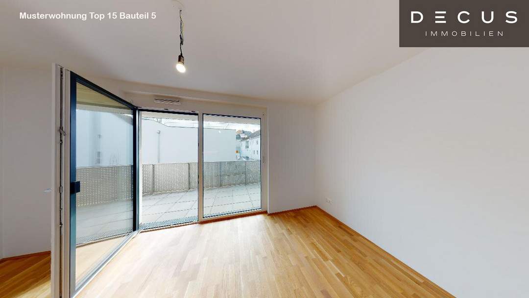 * NÄHE RATHAUS * NEUBAU * AB SOFORT * KEINE PROVISION * WOHNEN IN DER ALTSTADT * GROSSER BALKON