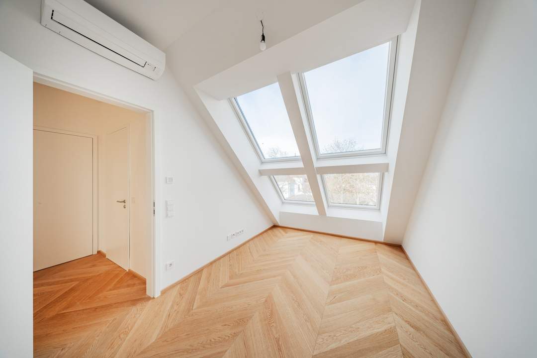 STOCK IM WEG - Licht. Raum. Luxus. - 5 Zimmer Erstbezug mit Südterrasse, Fitness & Garage