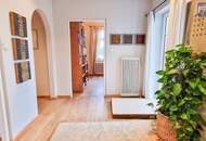 CHARMANTE ETAGE IM OBERGESCHOSS EINES ZWEIFAMILIENHAUSES TERRASSE &amp; GROSSER GARTEN - DOGS WELCOME