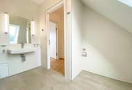 Exklusives Penthouse mit Terrasse, Weitblick &amp; Tiefgarage // Exclusive Penthouse with Terrace, Panoramic Views &amp; Underground Parking //