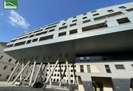 Zentrale 2-Zimmer-Wohnung mit Balkon, Schlossbergblick und Tiefgarage! - JETZT ZUSCHLAGEN