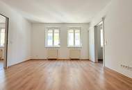 2,5 Zimmer, viel Charme & ein Innenhof zum Verlieben