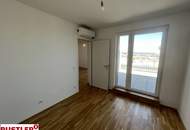 Helle Dachgeschosswohnung mit Fernblick - moderne Ausstattung