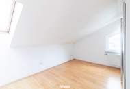 Zuhause unterm Dach – interessante Mietwohnung!