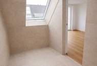 Wohnen über den Dächern – Stilvolle Dachgeschoss-Maisonette mit 2 Schlafzimmern, 2 Bädern, Klimaanlage &amp; effizienter Luftwärmepumpe