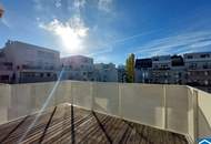 Lichtdurchflutete 2 Zimmerwohnung mit mehr als 35m² Freifläche bei U3-Kendlerstraße