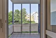 Ruhige, helle City-Wohnung mit Innenhofausrichtung und schöner Loggia