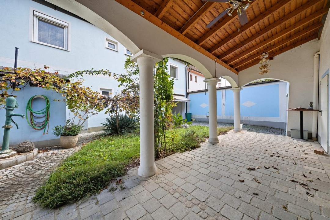 Idyllisches Familienhaus mit uneinsehbarem Innenhof und Gartenparadies im Weinviertel!