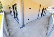 Zwischen Großstadt und Grashalm. Riesenbalkon / Riesenfreude! TOP Neubauwohnung mit viel Freiraum! Traumhafte Rundum-Terrasse + Ideale Raumaufteilung + Grün wohin das Auge reicht + Luftwärmepumpe!