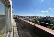 1040! Schöne 4-Zimmer Wohnung mit S/W/O-Terrasse und traumhaftem Blick! UNBEFRISTET!