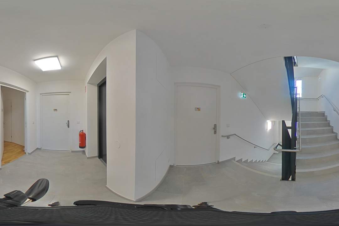 Erstbezug! 2-Zimmer-Wohnung mit Balkon zum Innenhof