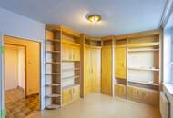 Emil Kraft-Gasse - sanierungsbedürftige 3 Zimmer Wohnung mit Loggia und Garage