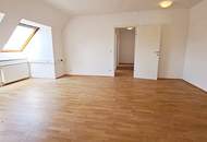 ZIEGLERGASSE bei FUZO Mariahilfer Straße, 141 m2 Bürofäche, 3 Zimmer, Serverraum, Küche, Klimaanlagen, Dachgeschoß