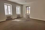 Helle Bürofläche mit Nutzungsflexibilität im Zentrum