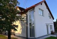 „Exklusives Anwesen mit Altbau & modernem Neubau – perfekt für zwei Familien“