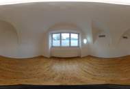 **Einzigartige Gewerbeimmobilie im historischen Gebäude, modern saniert, Top1, 243m² &amp; Top2, 221m², flexibel zusammenlegbar, großzügige Parkflächen**