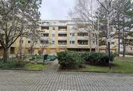 Erstbezug DG-Wohnung, 2 Terrassen, ruhig gelegen, Garage möglich.