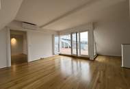 Exklusives Dachgeschoss mit 6 Zimmern, 2 Terrassen & Wellnessbereich |als WG oder Büro nutzbar