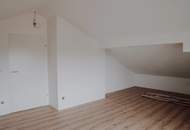 Moderne neu renovierte 4-Zimmer Wohnung zu vermieten (Provisionsfrei)
