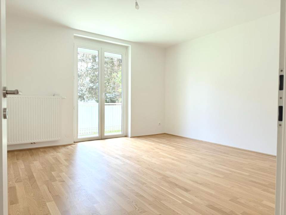 Erstbezug nach Sanierung * 3 Zimmer Wohnung mit Balkon in ruhiger Lage