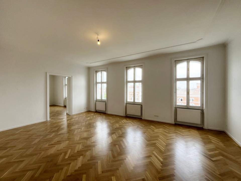 1090! Wunderschöne und hochwertig ausgestattete 3,5-Zimmer Altbauwohnung Nähe Schottentor und Votivkirche