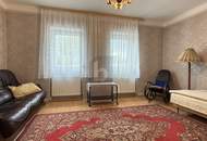 RENOVIERT MIT 2 WOHNEINHEITEN NEBENGEBÄUDE UND GROSSEM STADL