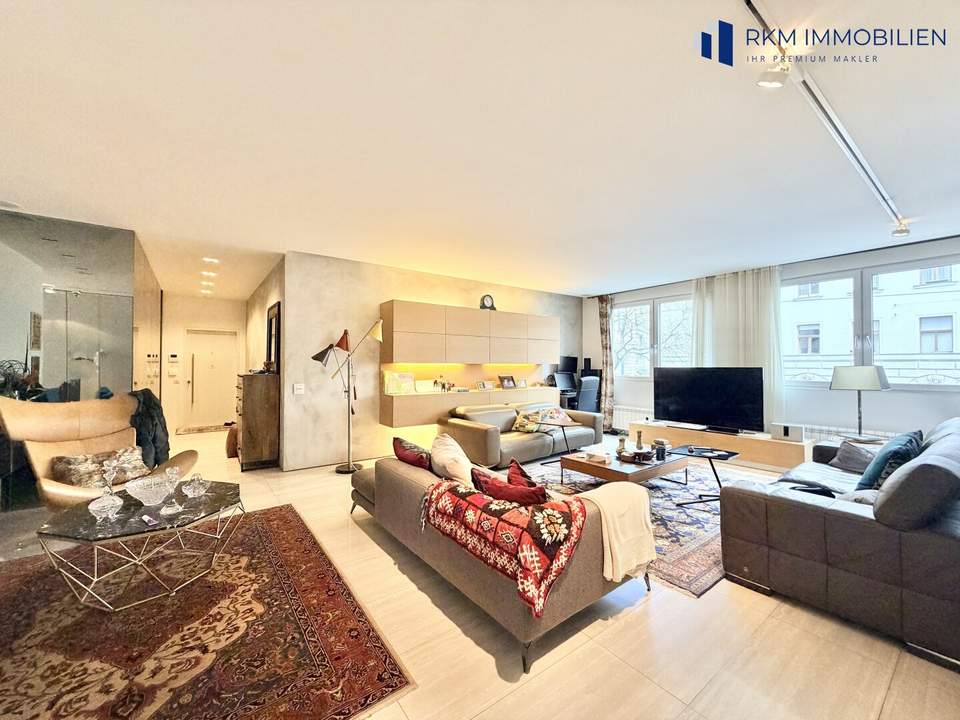 Exklusive 5-Zimmer-Wohnung in TOP Lage / Kann man auch als BÜRO nutzen oder AIR BNB !!!