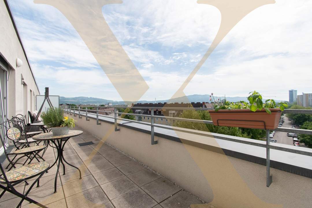 Traumhafte 5-Zimmer-Wohnung mit großzügigen Dachterrassen in zentraler Urfahraner Lage zu vermieten!