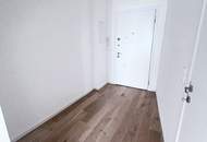 Erstbezug - generalsanierte Altbauwohnung an der U1!