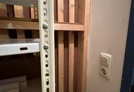 SUPER-LAGE! Neu sanierte, coole 2-Zimmer Gartenwohnung! Sonnenterrasse + großer Eigengarten + TIEFGARAGE in der Oberen Teichstraße, 8010 Graz!