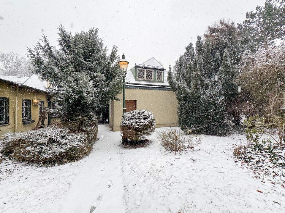 Charmantes Gebäudeensemble in guter Lage mit Potenzial