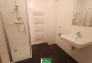 Westseitige 4-Zimmer-Dachgeschosswohnung! Ihr neues Zuhause beim Stadtzentrum! - JETZT ZUSCHLAGEN