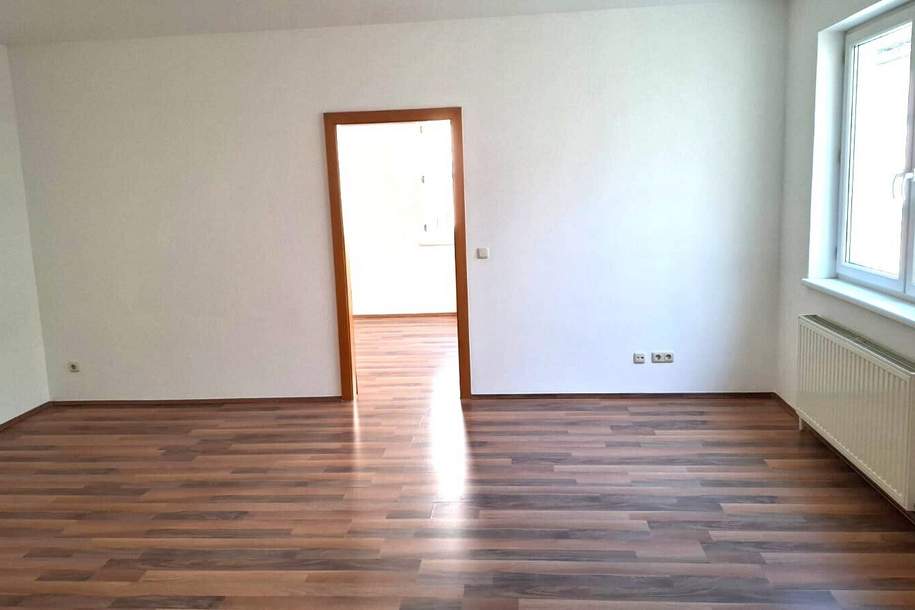 Freundliche, zentrale Eigentumswohnung!, Wohnung-kauf, 175.000,€, 2020 Hollabrunn