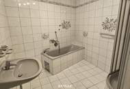 Zentral gelegene Dachgeschosswohnung neu adaptiert