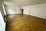 geräumige, neu adaptierte Eigentumswohnung im Zentrum von Wiener Neustadt – Top Lage zu einem unschlagbaren Preis