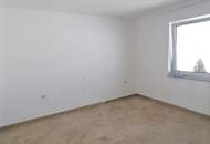 Großzügige Wohnung mit Loggia und Parkplatz
