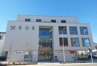 Praxis, Büro oder Geschäftsräumlichkeit im Erdgeschoss inkl. 1 TG Parkplatz - Top 5