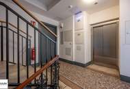 Ab 15.7.26: ruhig gelegene und modern ausgestattete Altbau-Wohnung mit hofseitiger Loggia